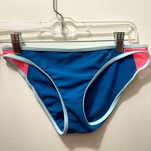 Oiselle bikini bottom with mesh details